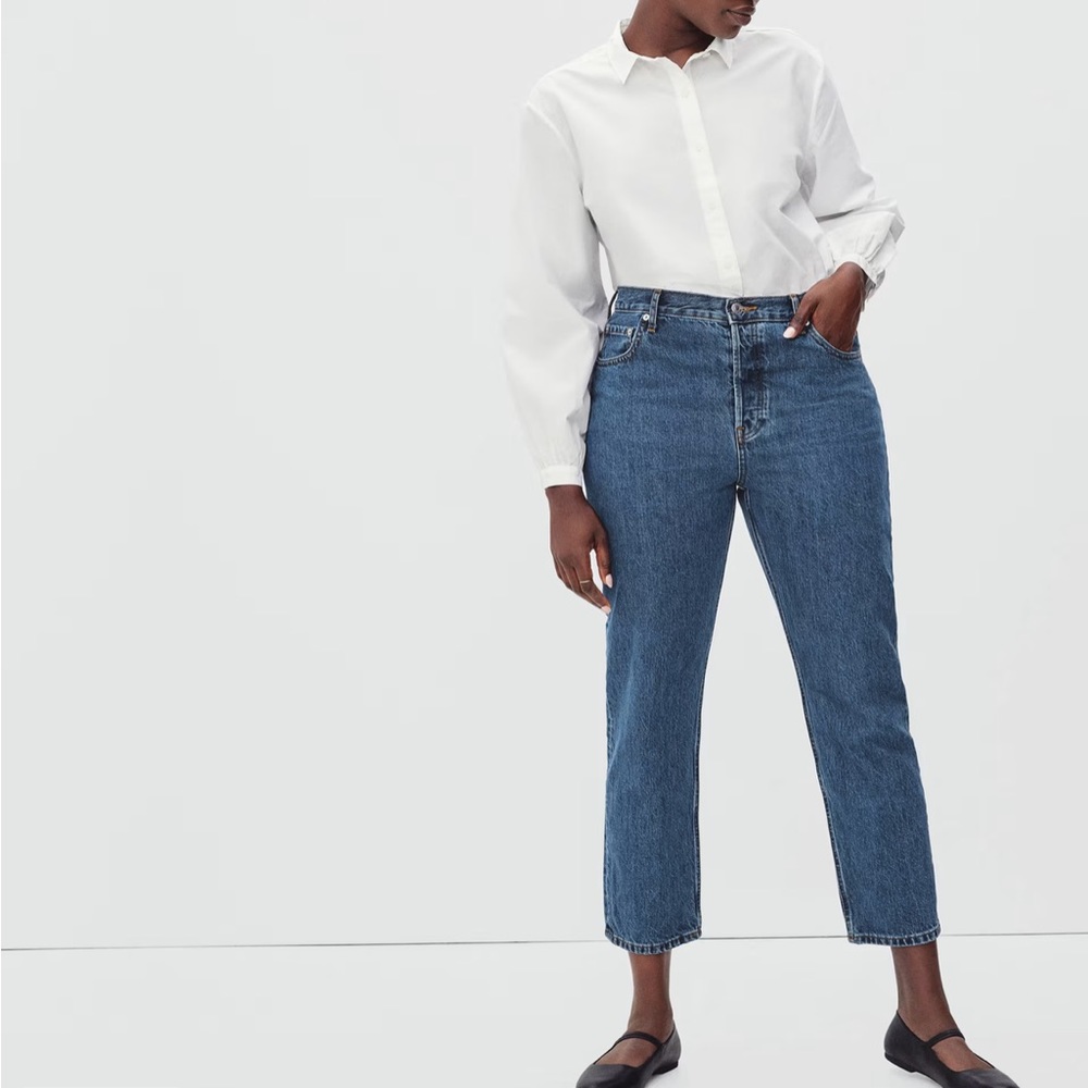 EVERLANE The Curvy 90’s Cheeky Straight Jeans